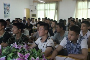 各上课照片